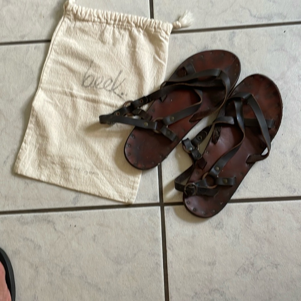 Beek Leather Sandals